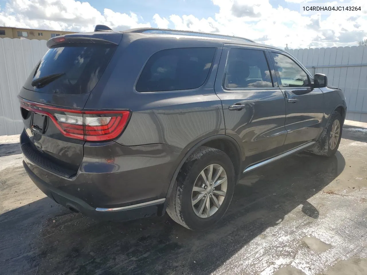 2018 Dodge Durango Sxt VIN: 1C4RDHAG4JC143264 Lot: 72065534