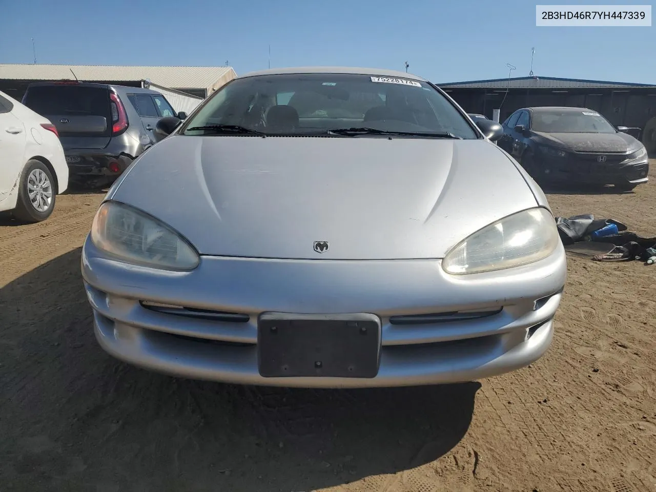 2B3HD46R7YH447339 2000 Dodge Intrepid