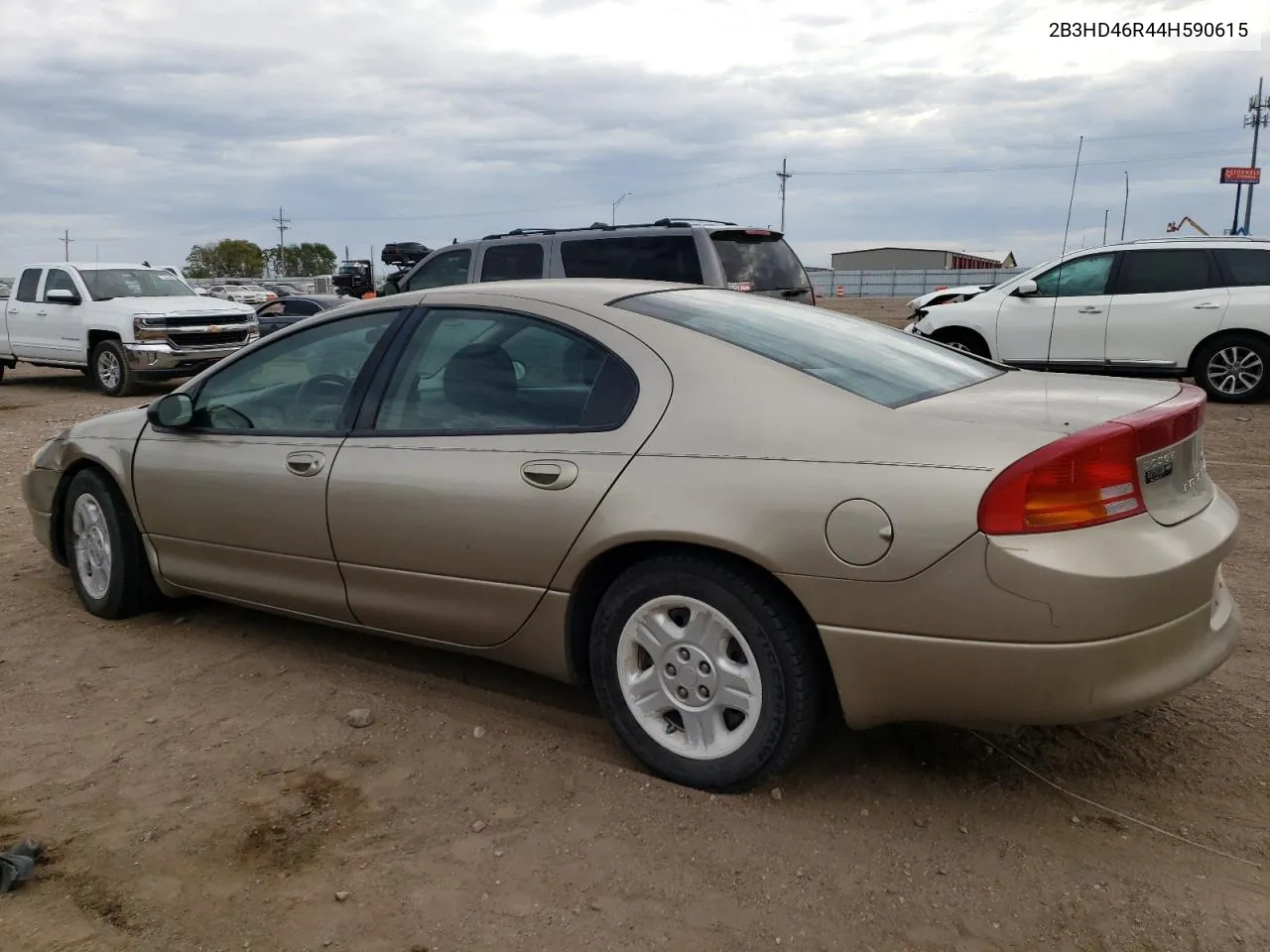 2B3HD46R44H590615 2004 Dodge Intrepid Se