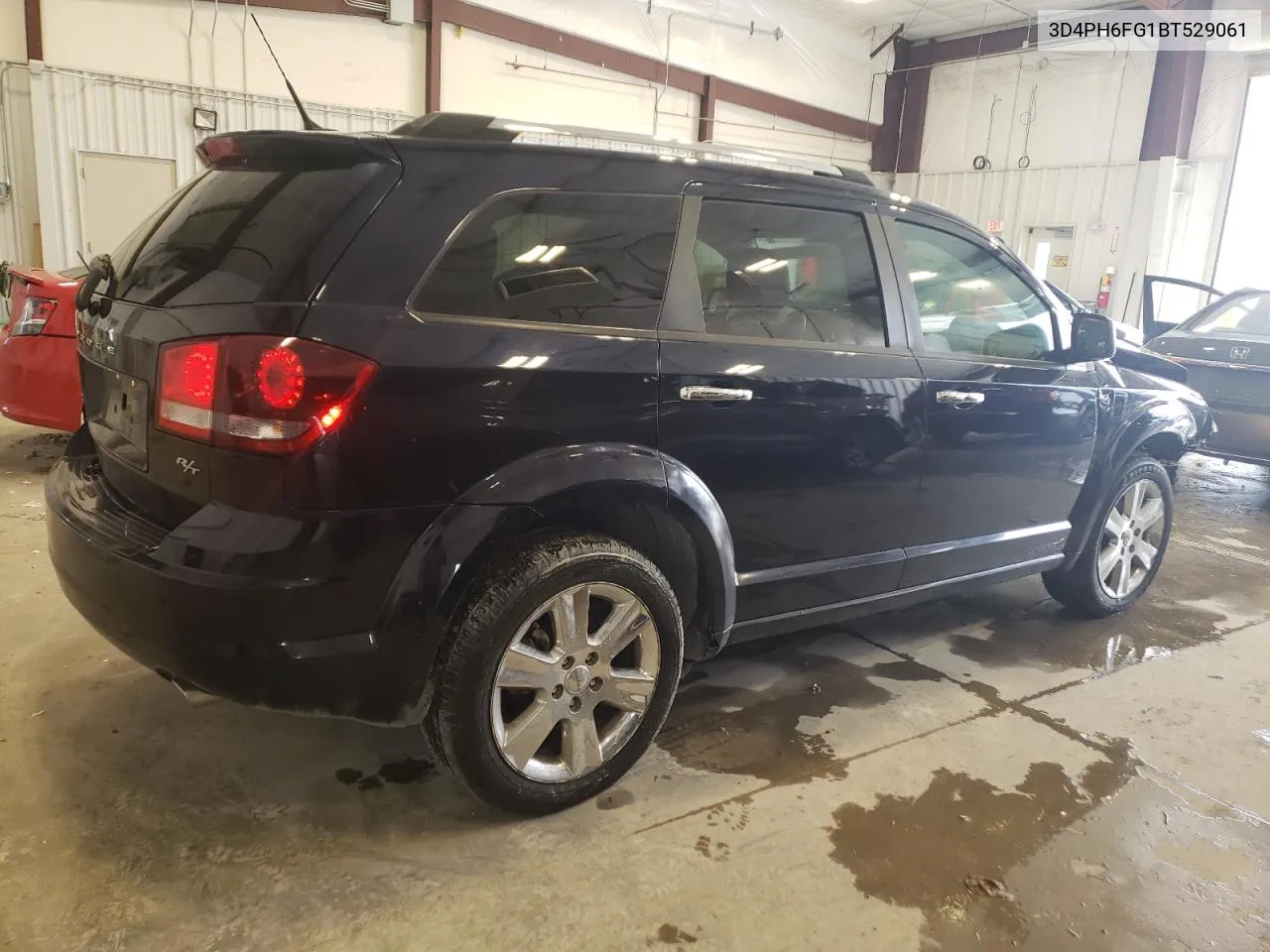 2011 Dodge Journey R/T VIN: 3D4PH6FG1BT529061 Lot: 48322064