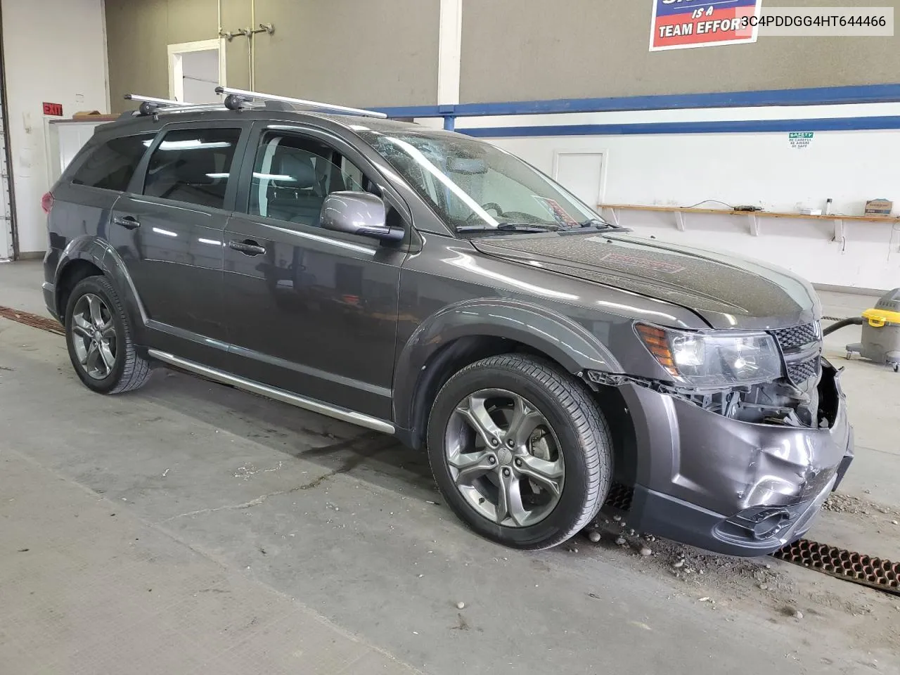 2017 Dodge Journey Crossroad VIN: 3C4PDDGG4HT644466 Lot: 71630334