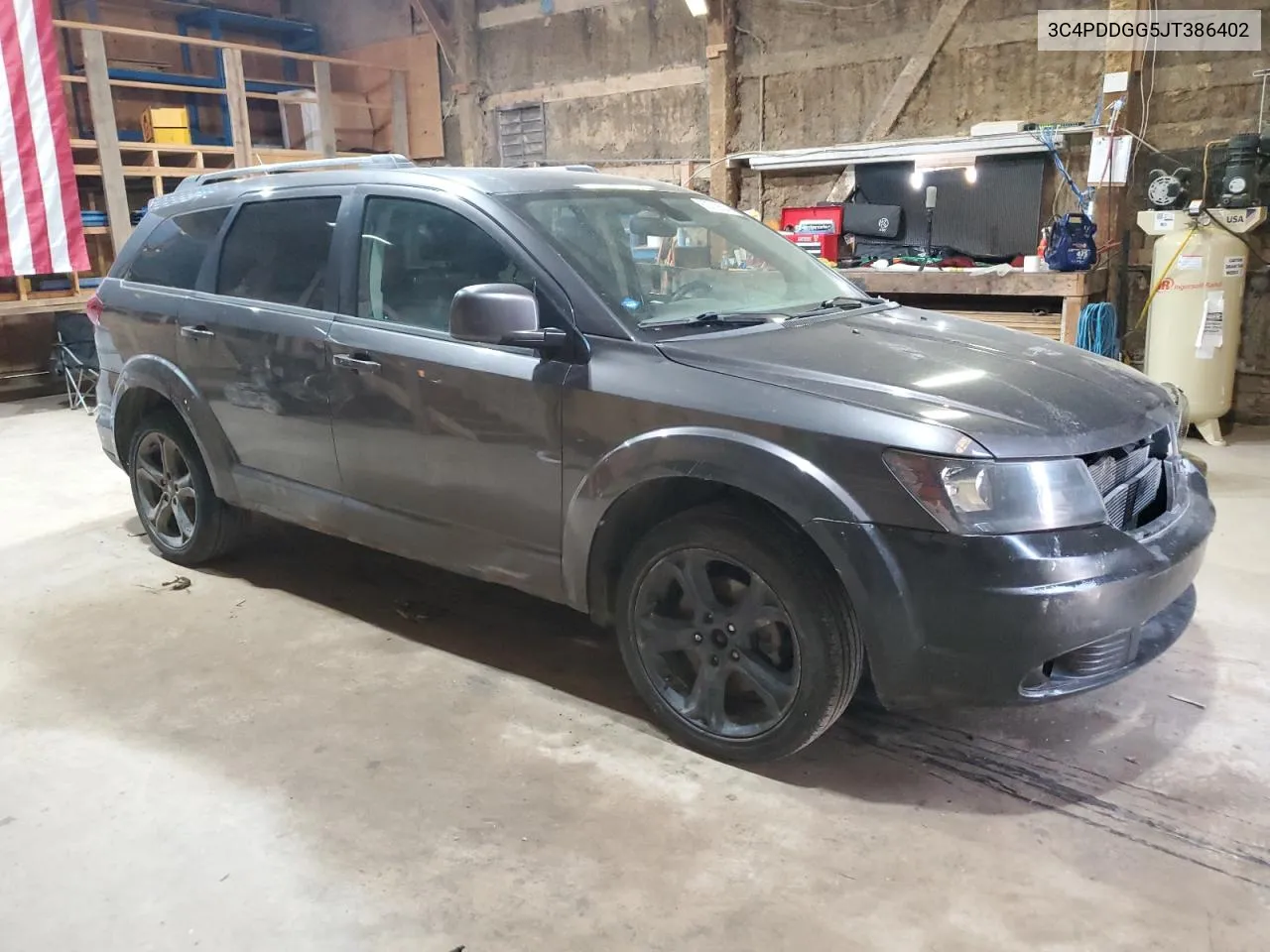 3C4PDDGG5JT386402 2018 Dodge Journey Crossroad