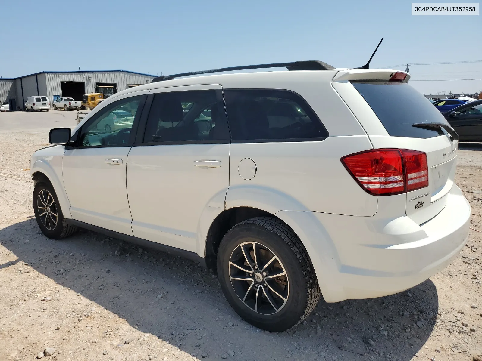 2018 Dodge Journey Se VIN: 3C4PDCAB4JT352958 Lot: 68391494