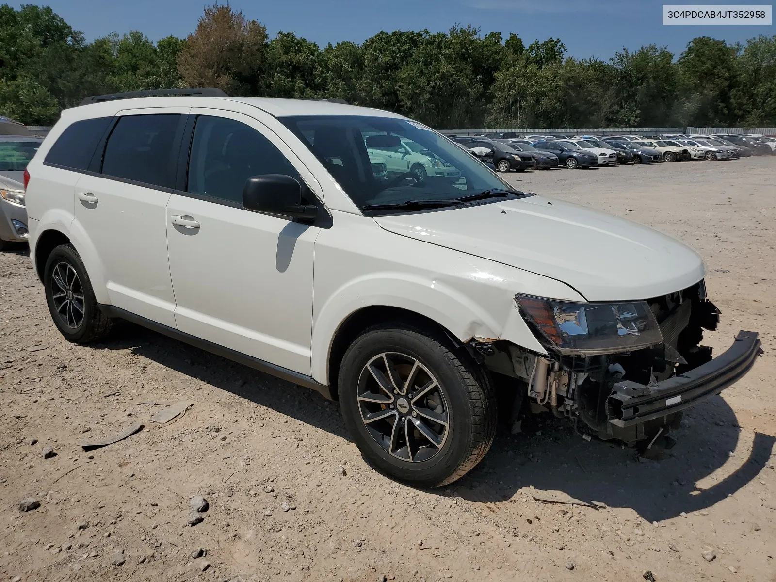 2018 Dodge Journey Se VIN: 3C4PDCAB4JT352958 Lot: 68391494