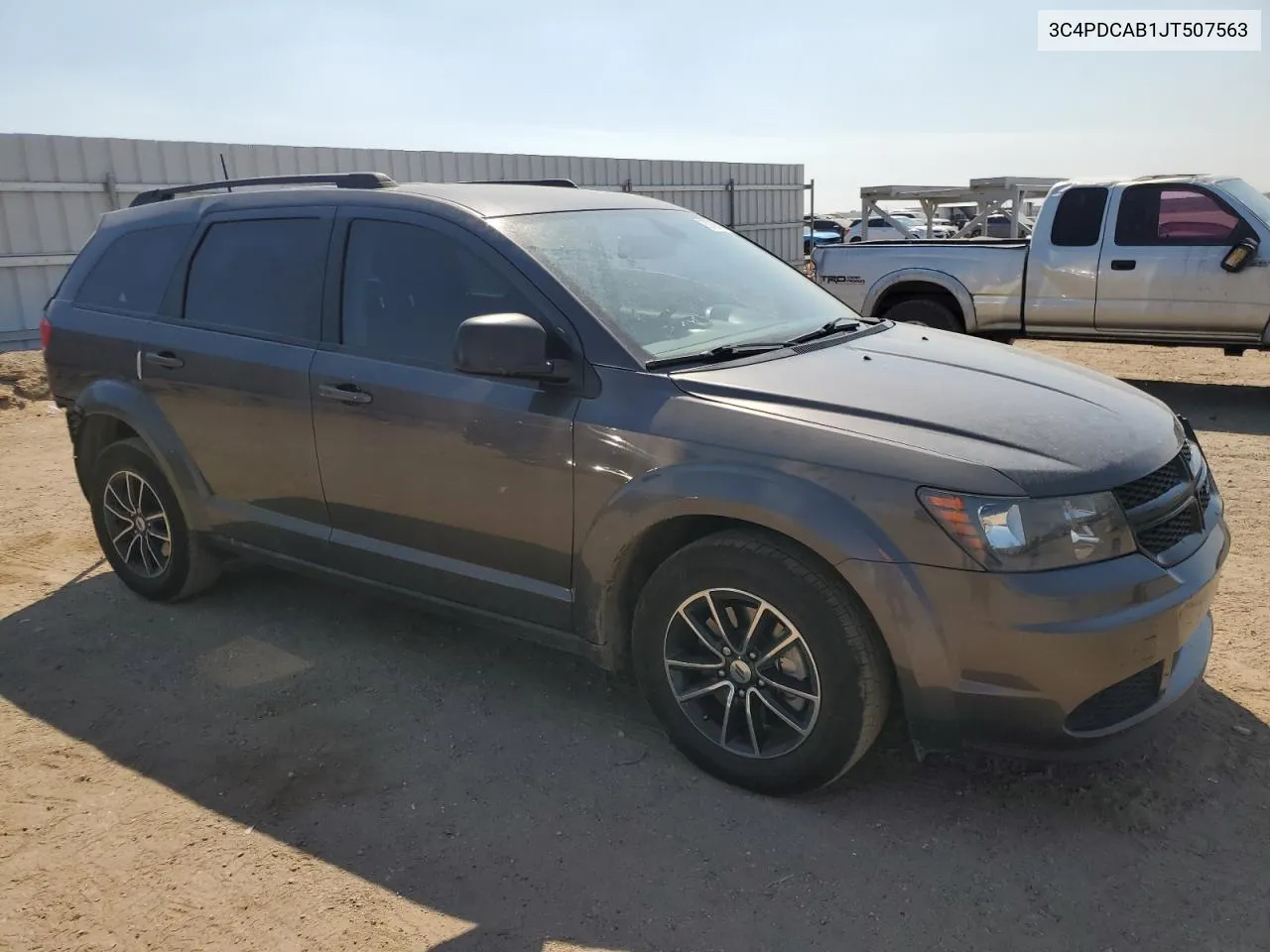 2018 Dodge Journey Se VIN: 3C4PDCAB1JT507563 Lot: 70708144