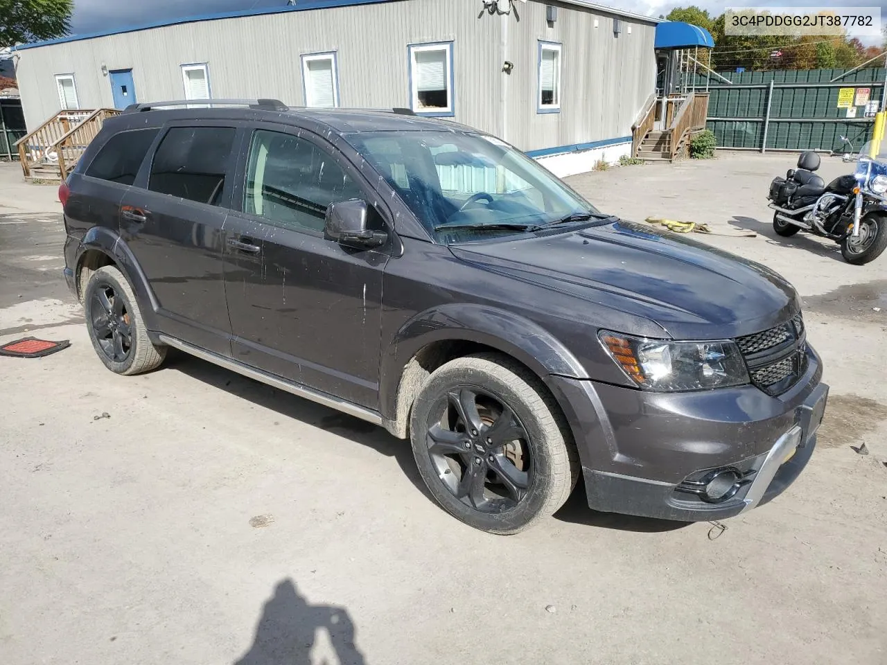 2018 Dodge Journey Crossroad VIN: 3C4PDDGG2JT387782 Lot: 75902034