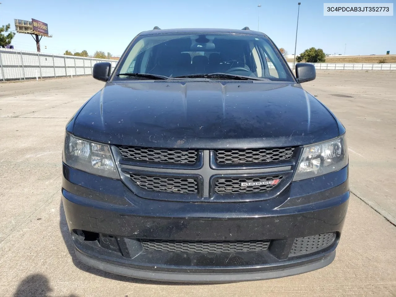 2018 Dodge Journey Se VIN: 3C4PDCAB3JT352773 Lot: 77881064