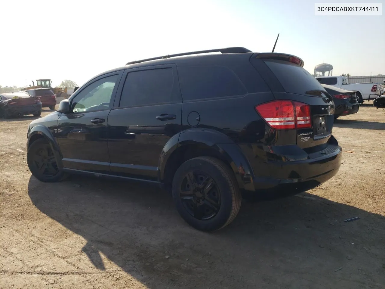 2019 Dodge Journey Se VIN: 3C4PDCABXKT744411 Lot: 71637764