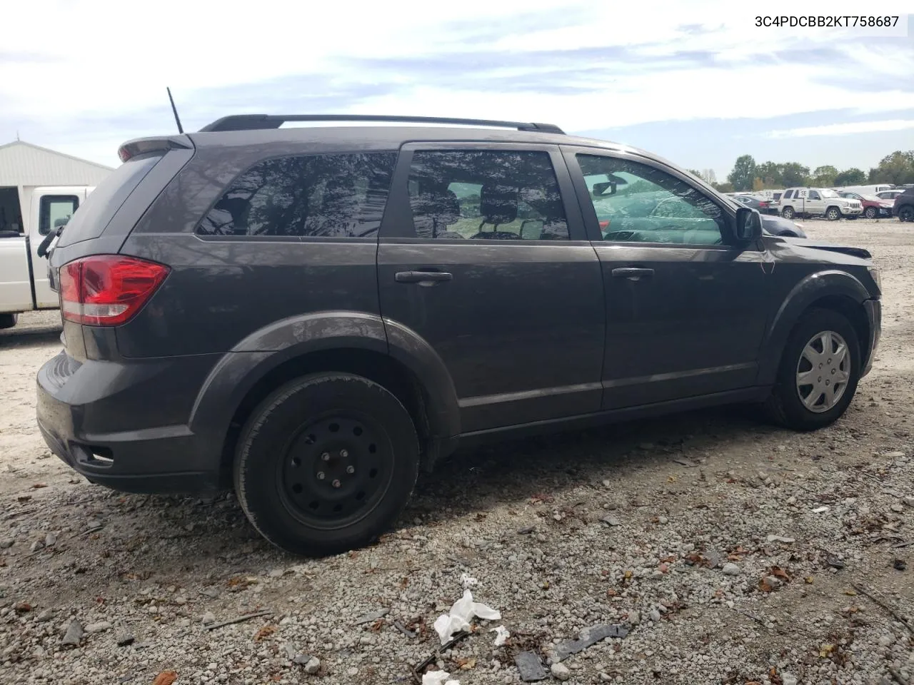 3C4PDCBB2KT758687 2019 Dodge Journey Se