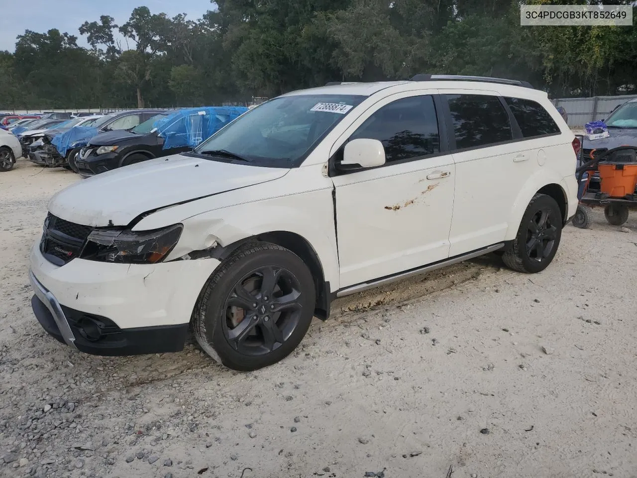 2019 Dodge Journey Crossroad VIN: 3C4PDCGB3KT852649 Lot: 72888874