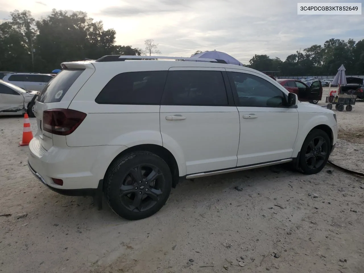 2019 Dodge Journey Crossroad VIN: 3C4PDCGB3KT852649 Lot: 72888874