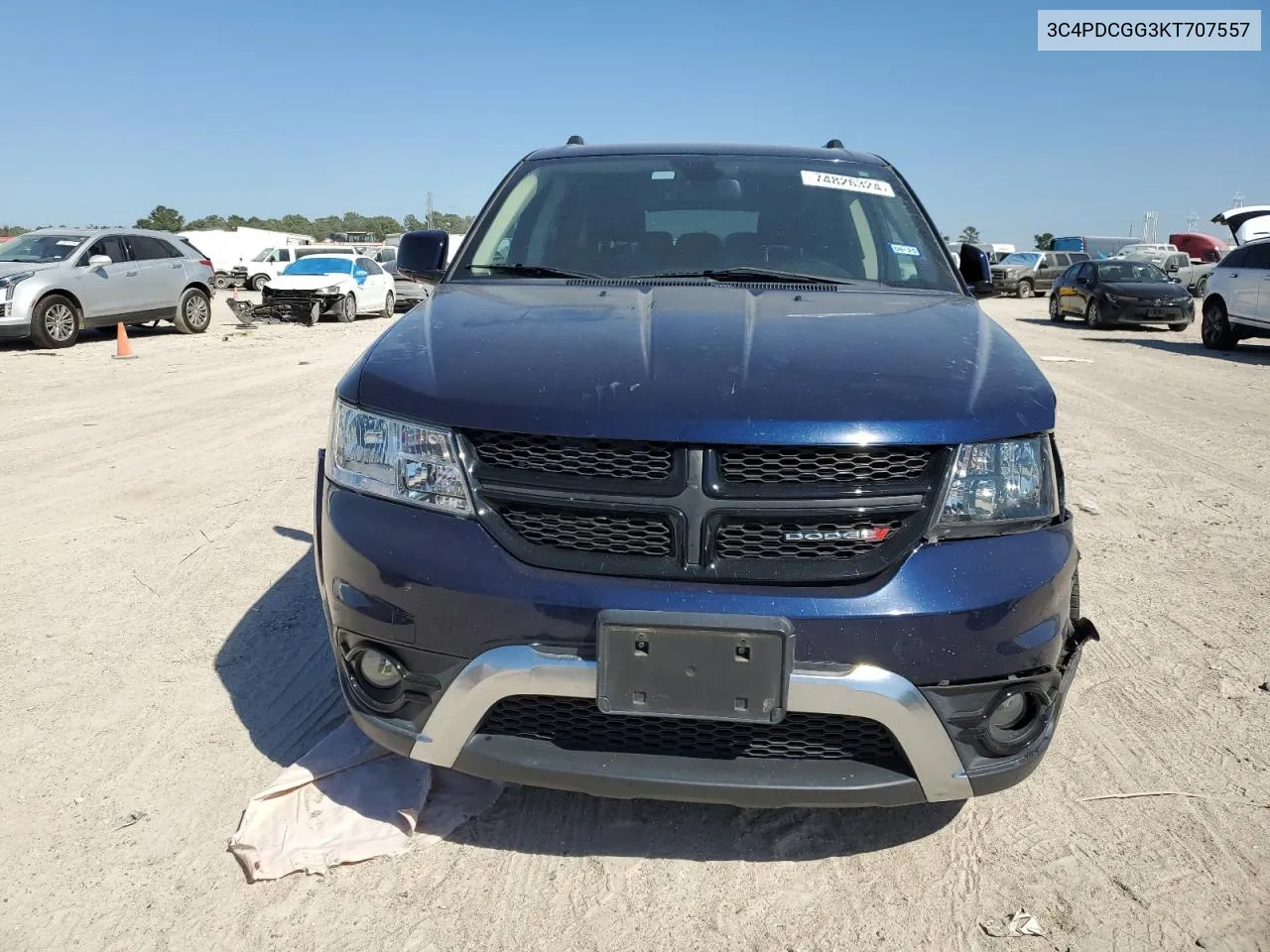 2019 Dodge Journey Crossroad VIN: 3C4PDCGG3KT707557 Lot: 74826324