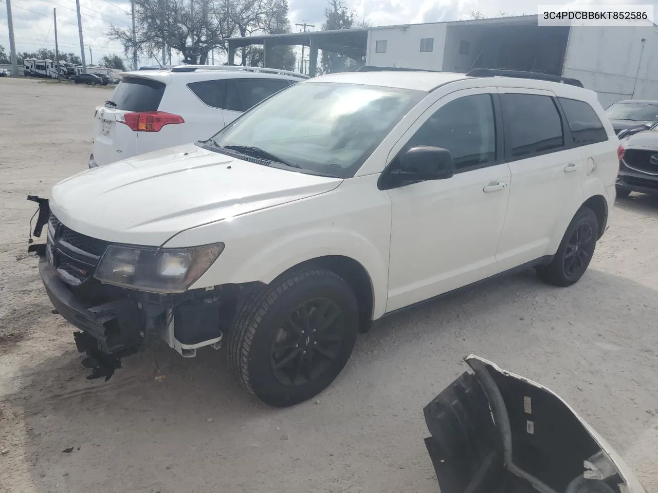 2019 Dodge Journey Se VIN: 3C4PDCBB6KT852586 Lot: 77862984