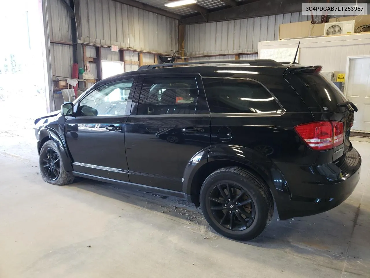 2020 Dodge Journey Se VIN: 3C4PDCAB7LT253957 Lot: 70076384