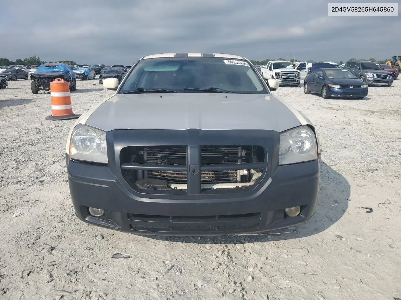 2D4GV58265H645860 2005 Dodge Magnum R/T