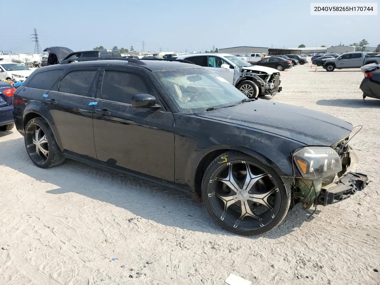 2D4GV58265H170744 2005 Dodge Magnum R/T