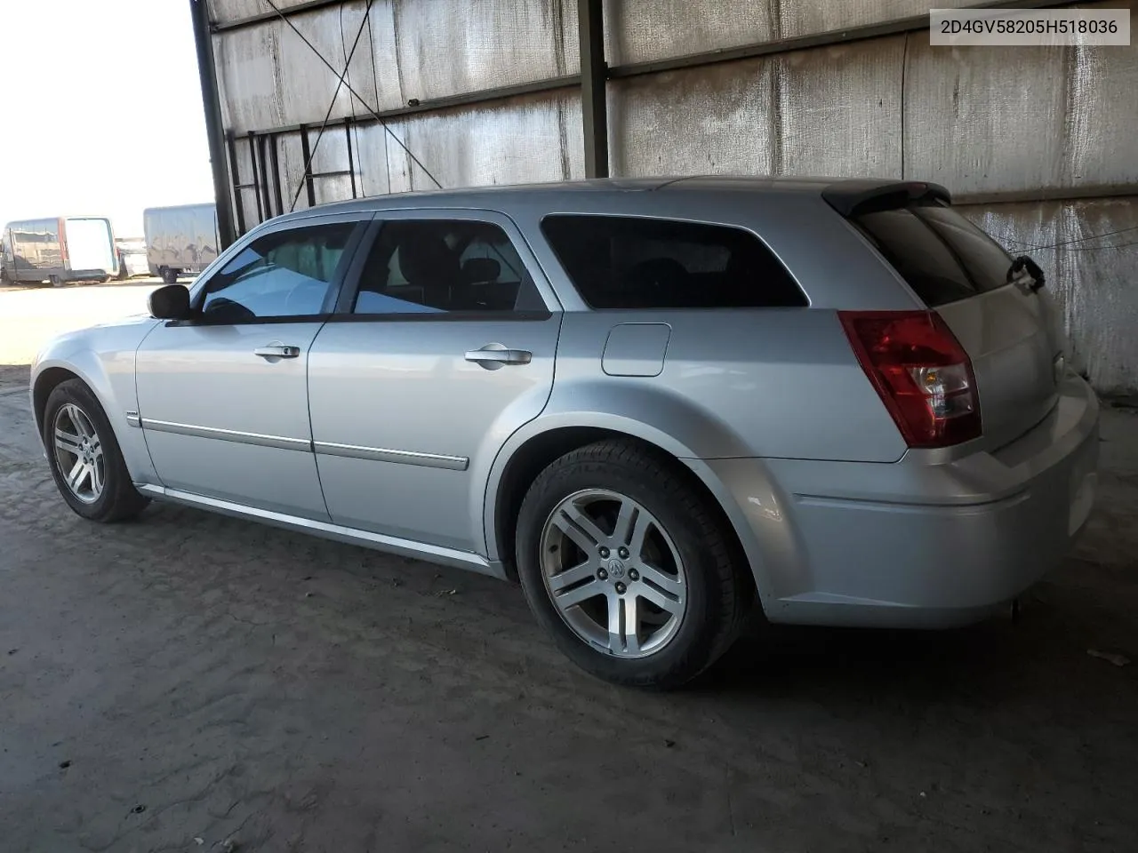 2005 Dodge Magnum R/T VIN: 2D4GV58205H518036 Lot: 71651534