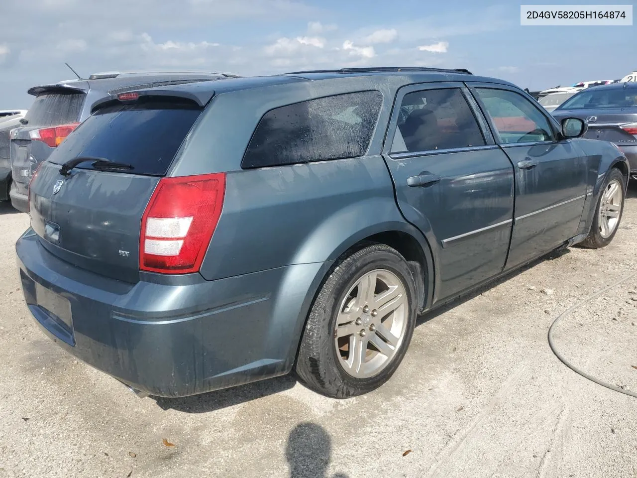 2005 Dodge Magnum R/T VIN: 2D4GV58205H164874 Lot: 74901104