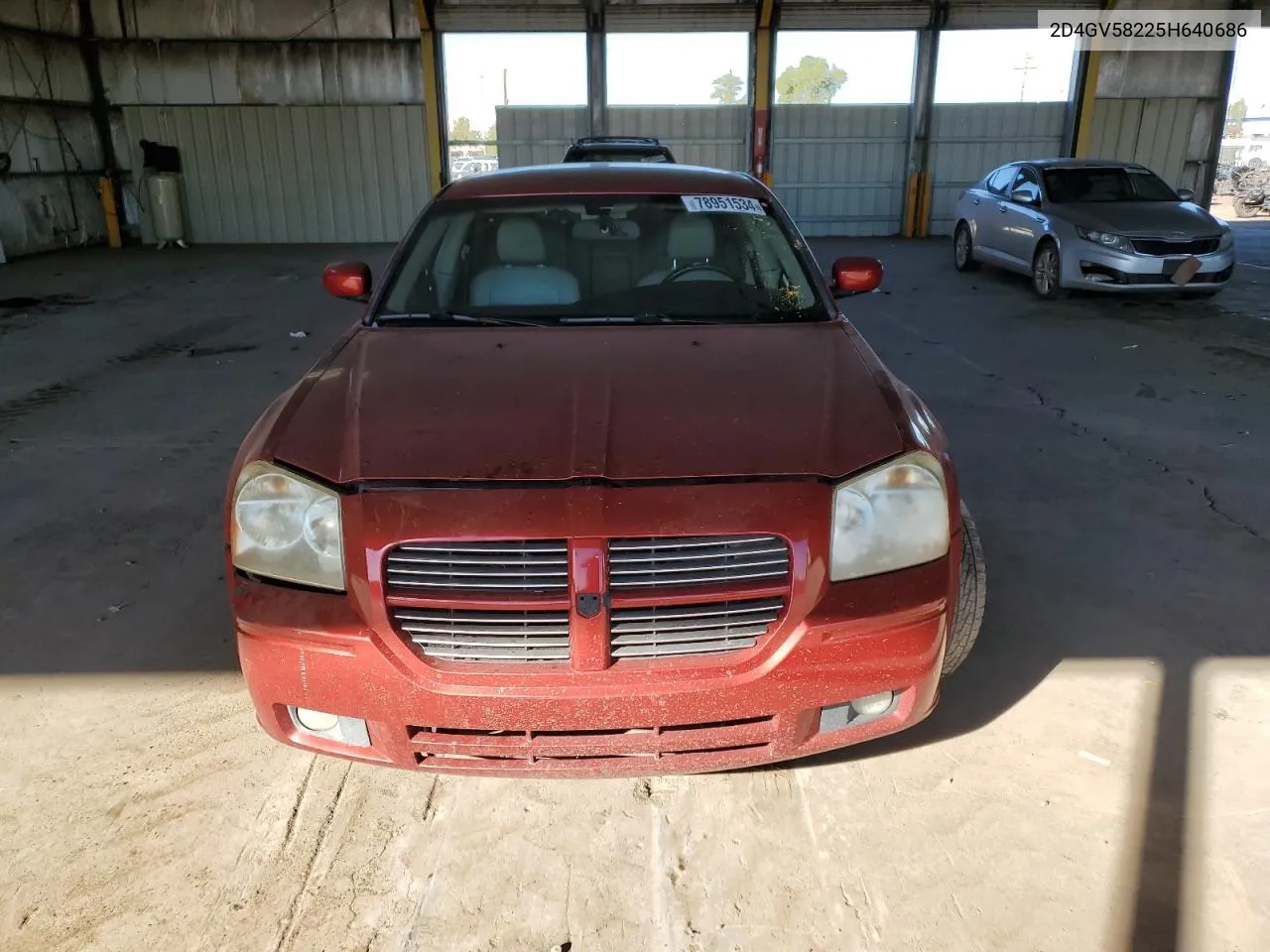 2005 Dodge Magnum R/T VIN: 2D4GV58225H640686 Lot: 78951534