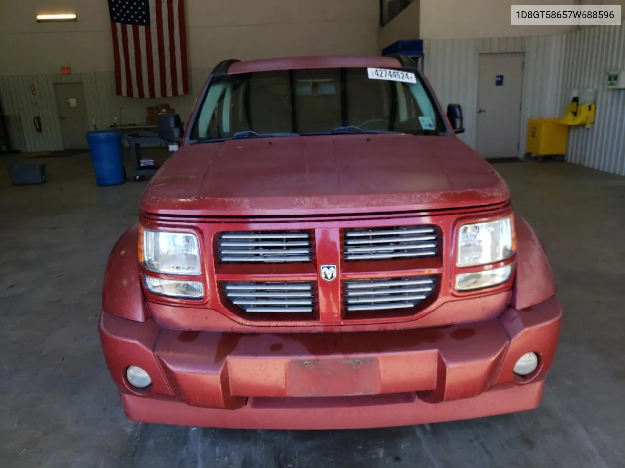 2007 Dodge Nitro R/T VIN: 1D8GT58657W688596 Lot: 42744524