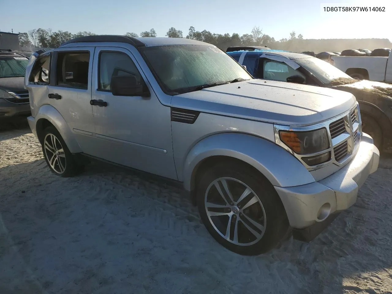 2007 Dodge Nitro Slt VIN: 1D8GT58K97W614062 Lot: 75455024