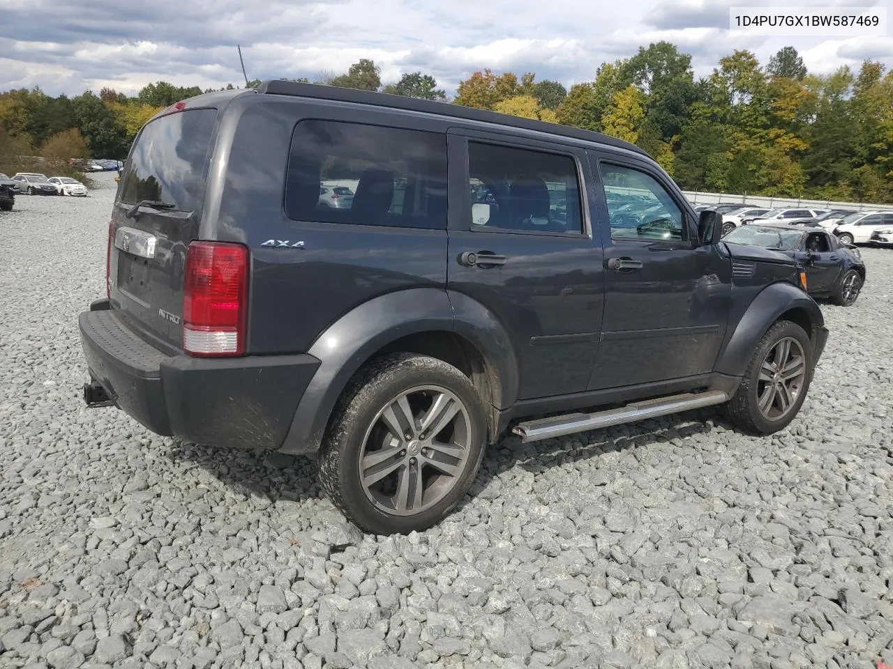 2011 Dodge Nitro Shock VIN: 1D4PU7GX1BW587469 Lot: 75915524