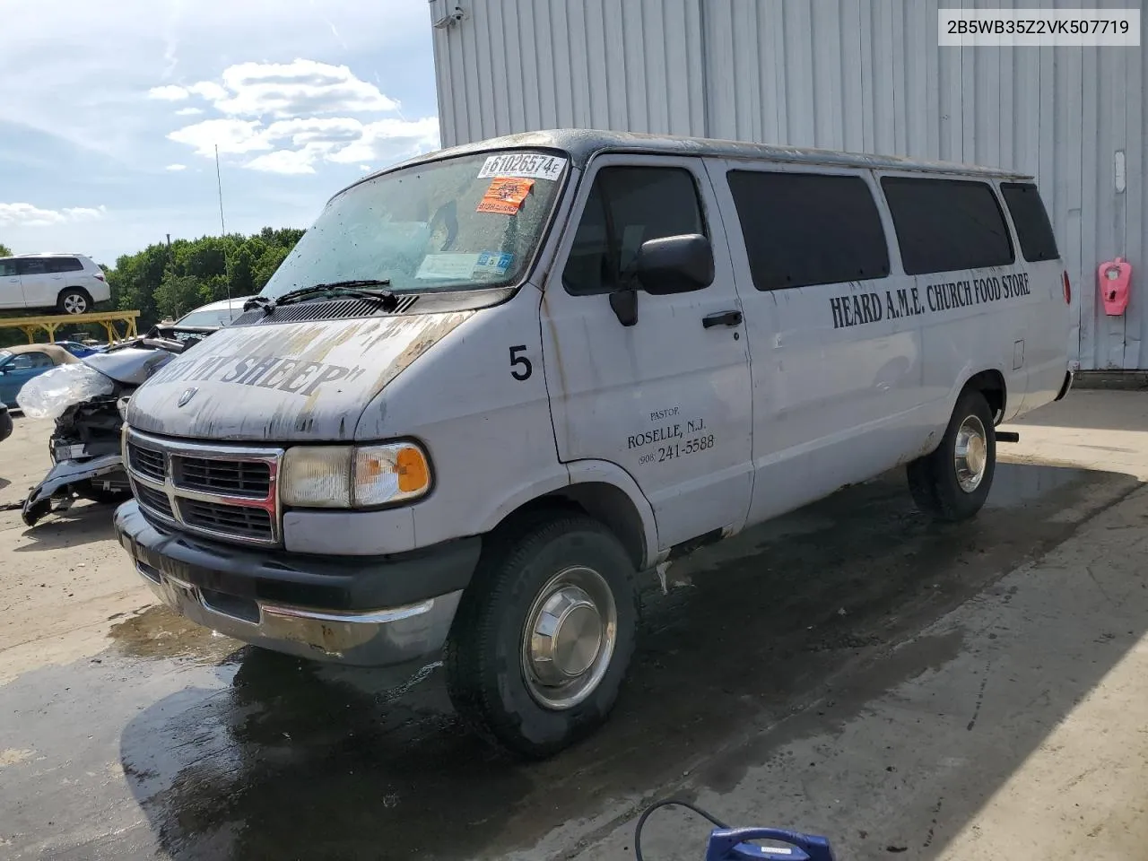 1997 Dodge Ram Wagon B3500 VIN: 2B5WB35Z2VK507719 Lot: 61026574