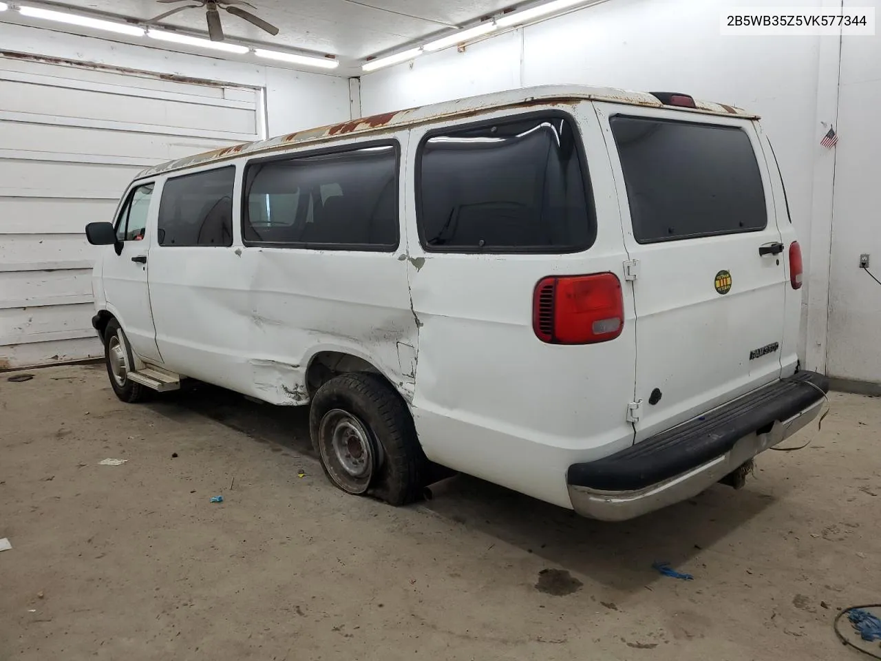 1997 Dodge Ram Wagon B3500 VIN: 2B5WB35Z5VK577344 Lot: 65568634