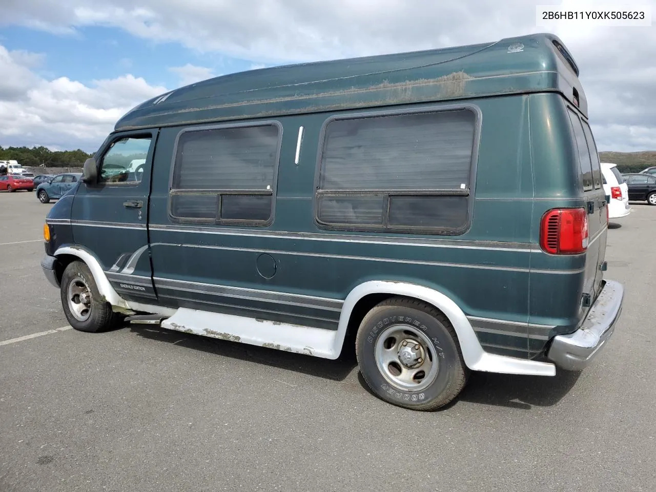 1999 Dodge Ram Van B1500 VIN: 2B6HB11Y0XK505623 Lot: 71873994