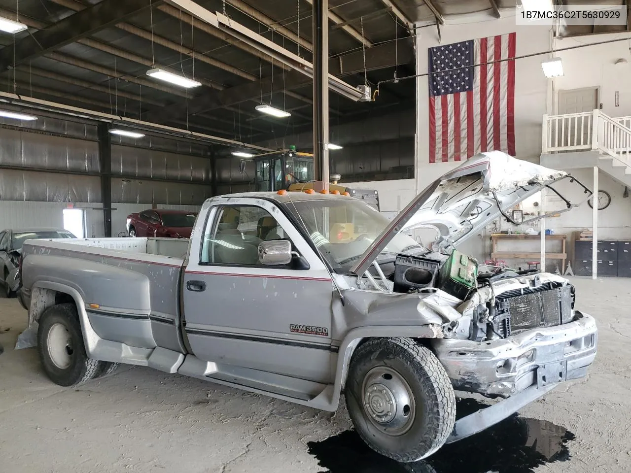 1996 Dodge Ram 3500 C VIN: 1B7MC36C2T5630929 Lot: 70712724