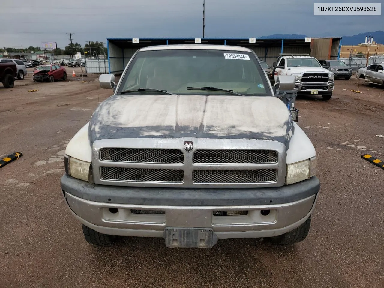 1997 Dodge Ram 2500 VIN: 1B7KF26DXVJ598628 Lot: 70559844