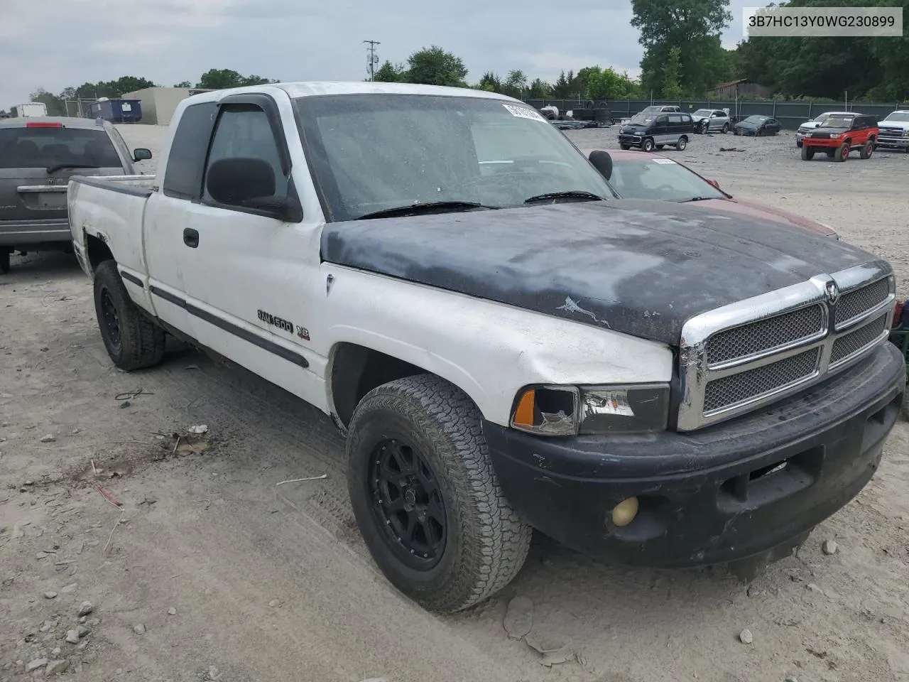 1998 Dodge Ram 1500 VIN: 3B7HC13Y0WG230899 Lot: 56101064