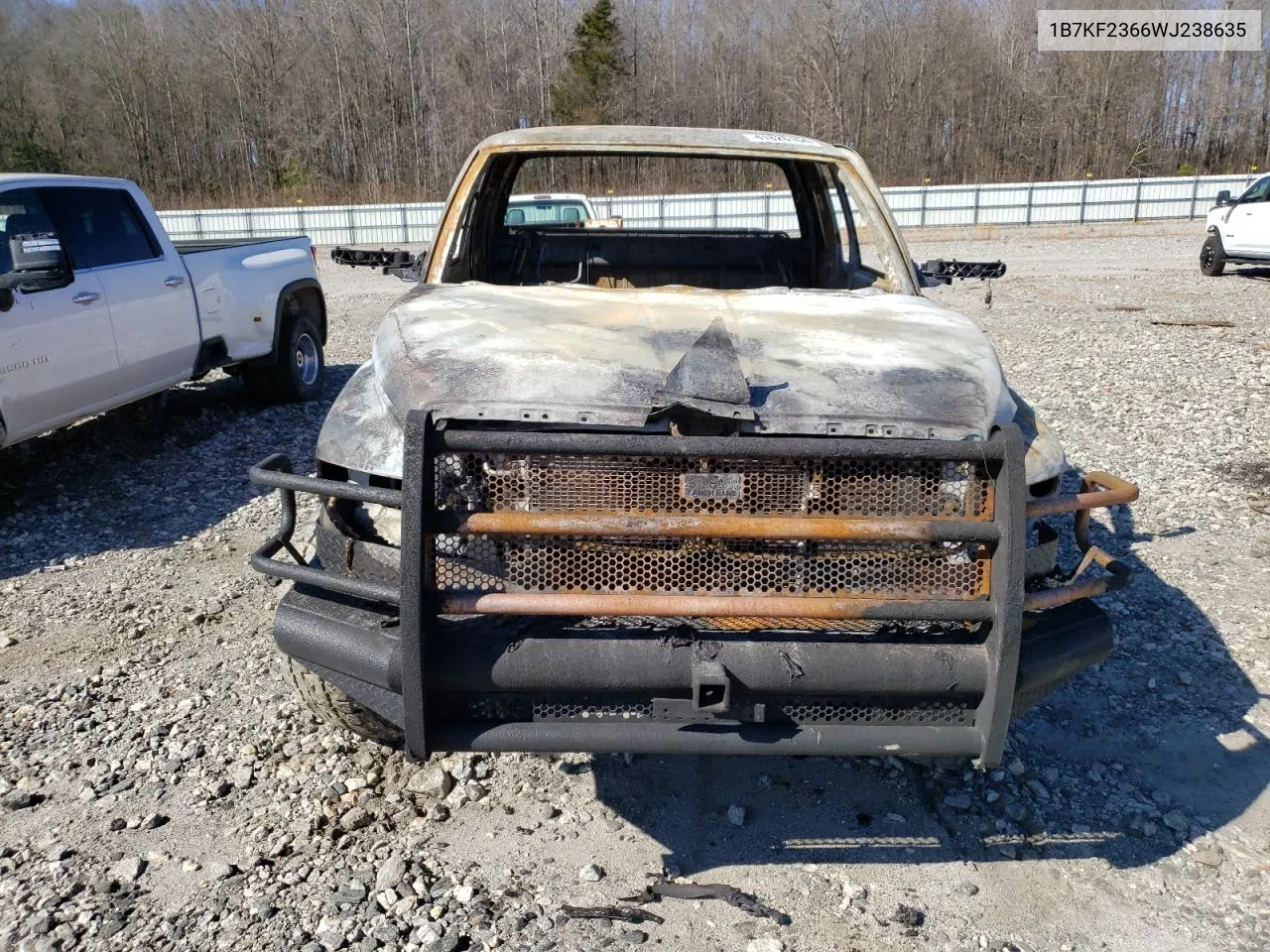 1B7KF2366WJ238635 1998 Dodge Ram 2500