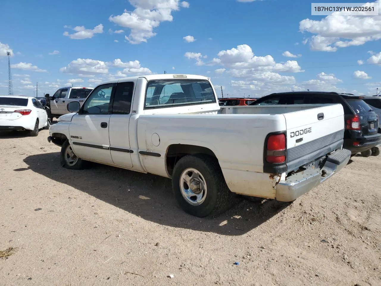 1B7HC13Y1WJ202561 1998 Dodge Ram 1500