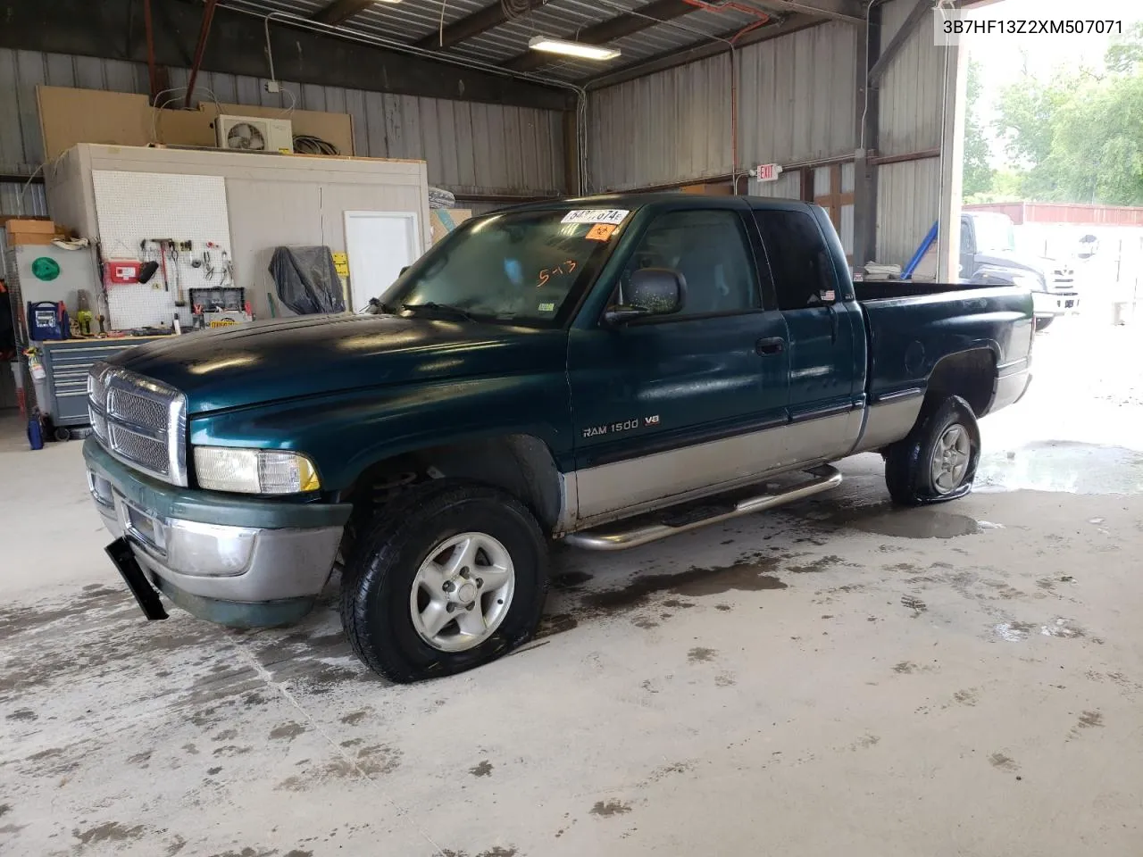 1999 Dodge Ram 1500 VIN: 3B7HF13Z2XM507071 Lot: 54387674