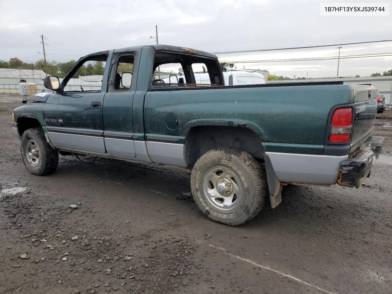 1999 Dodge Ram 1500 VIN: 1B7HF13Y5XJ539744 Lot: 72729254