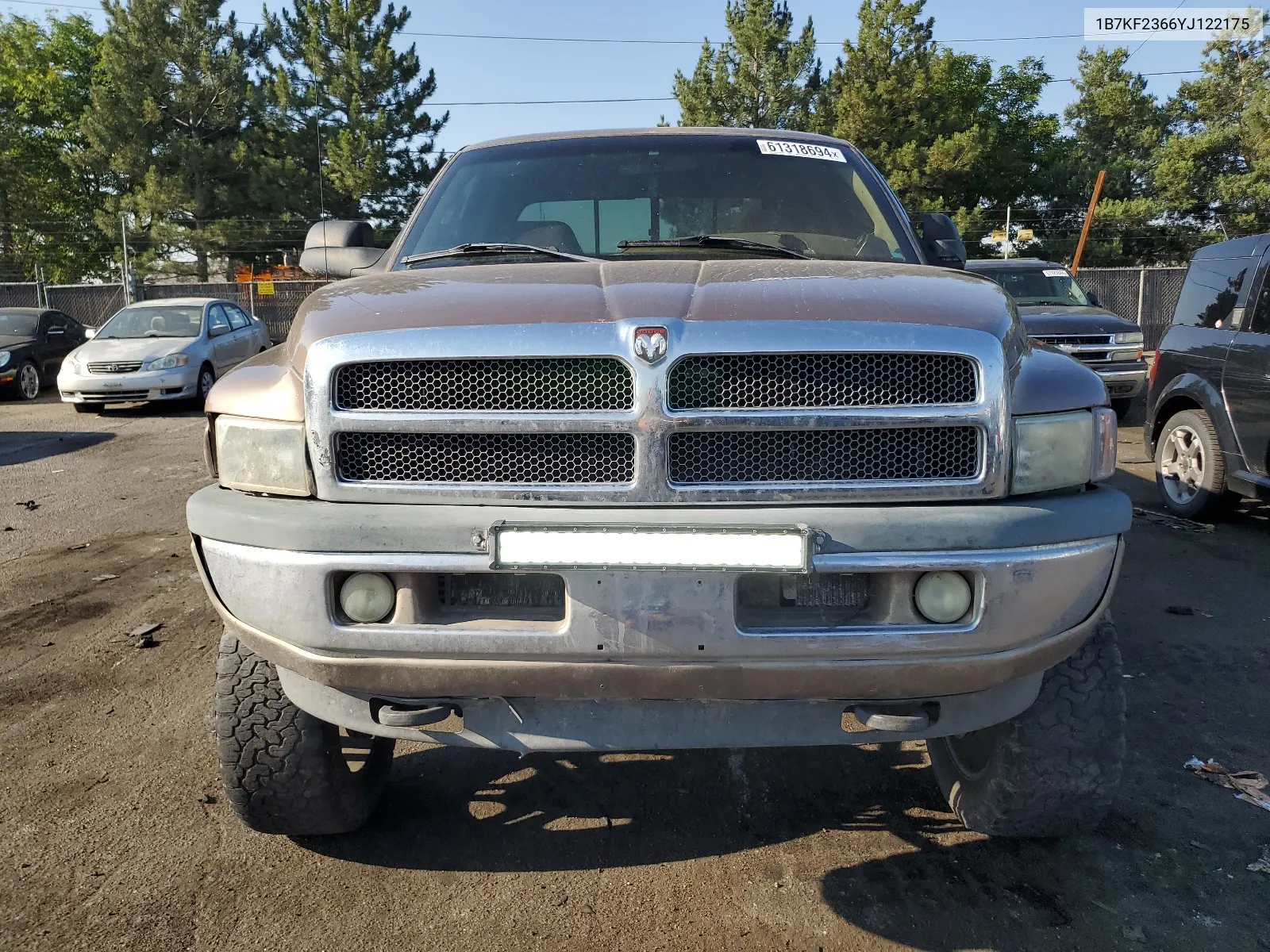 2000 Dodge Ram 2500 VIN: 1B7KF2366YJ122175 Lot: 61318694