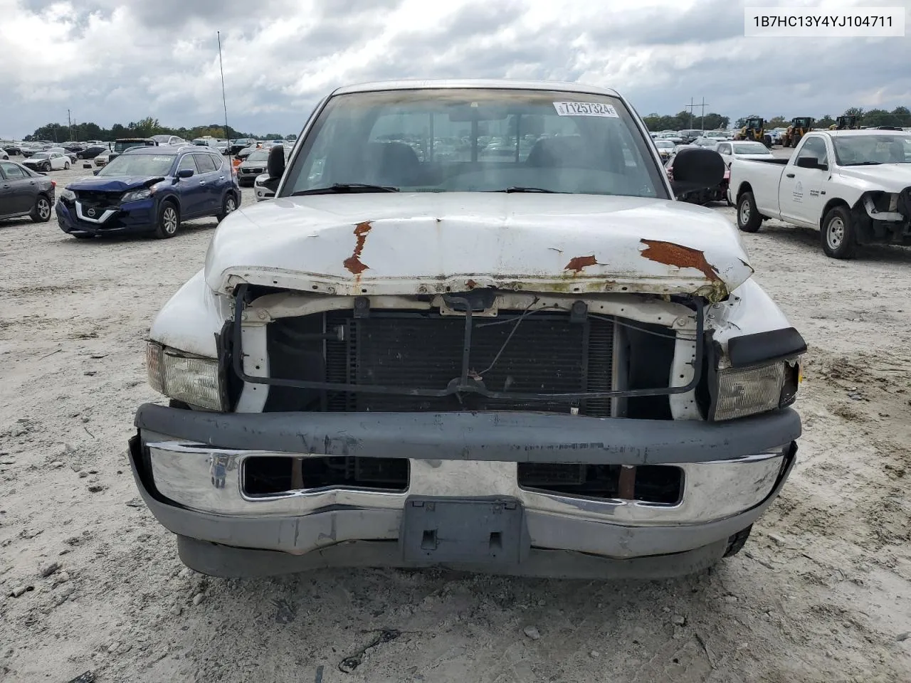 1B7HC13Y4YJ104711 2000 Dodge Ram 1500