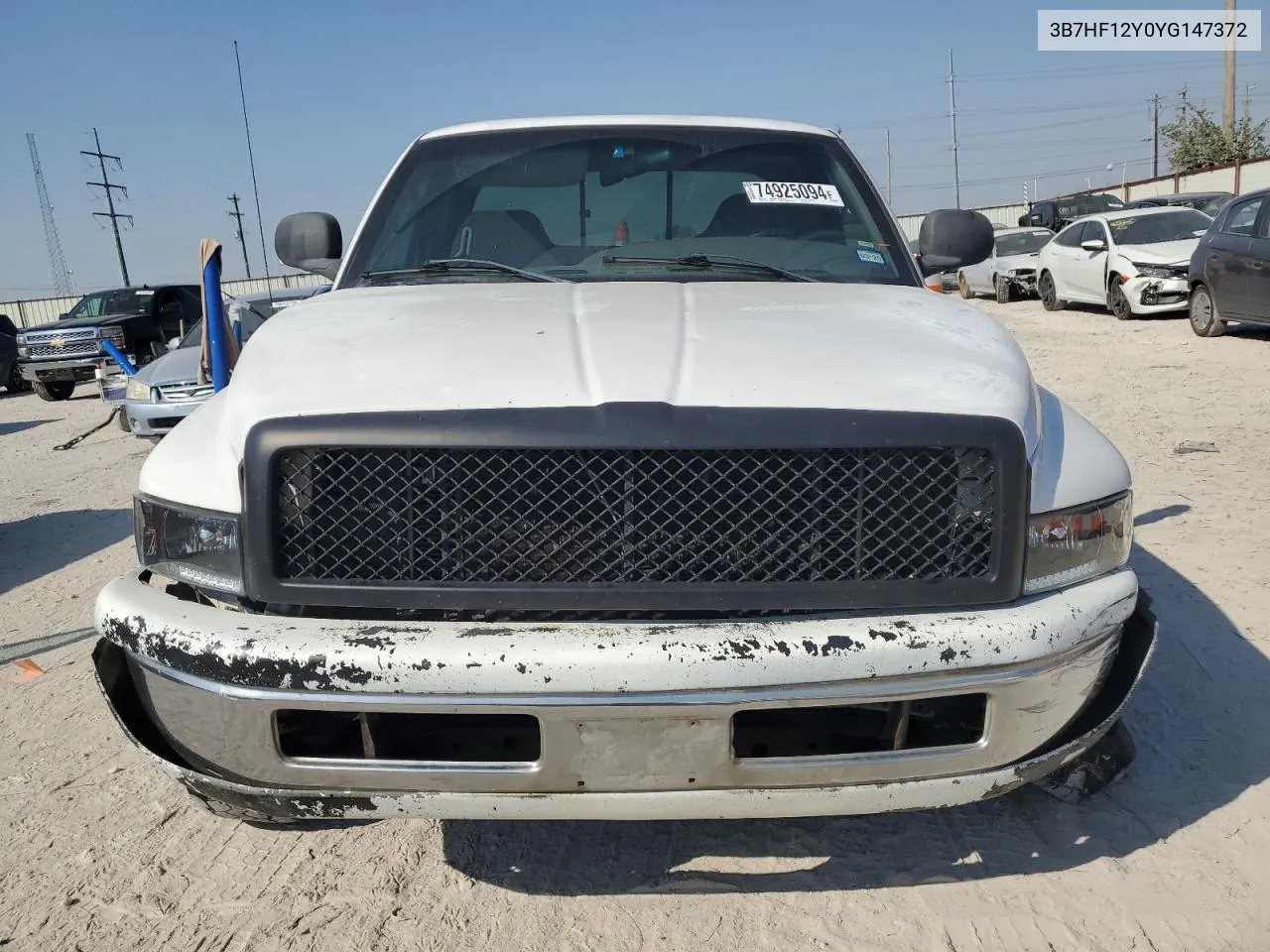 2000 Dodge Ram 1500 VIN: 3B7HF12Y0YG147372 Lot: 74925094