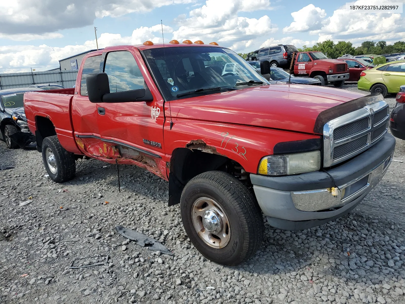 2001 Dodge Ram 2500 VIN: 1B7KF23751J282997 Lot: 63675314