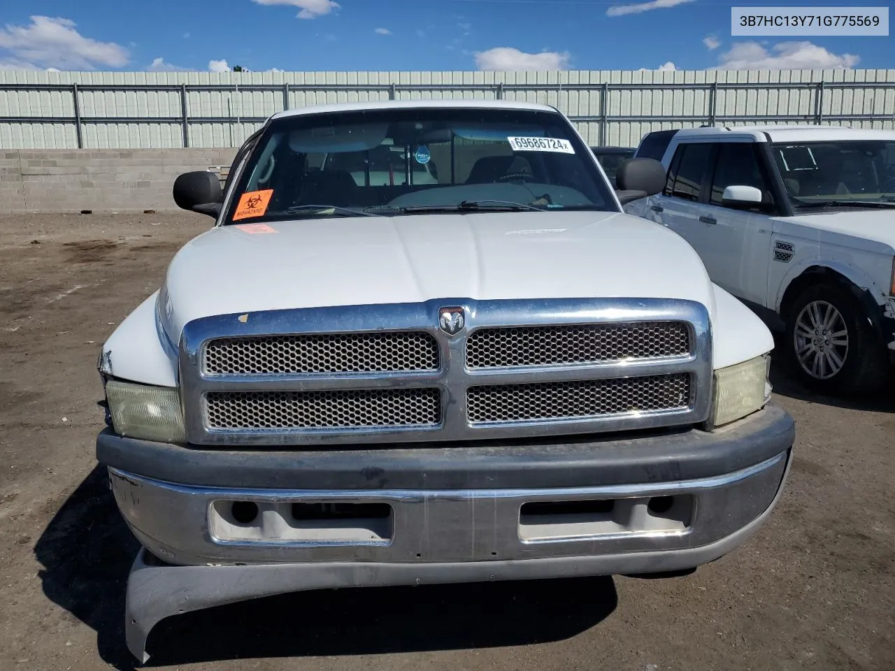 2001 Dodge Ram 1500 VIN: 3B7HC13Y71G775569 Lot: 69686724