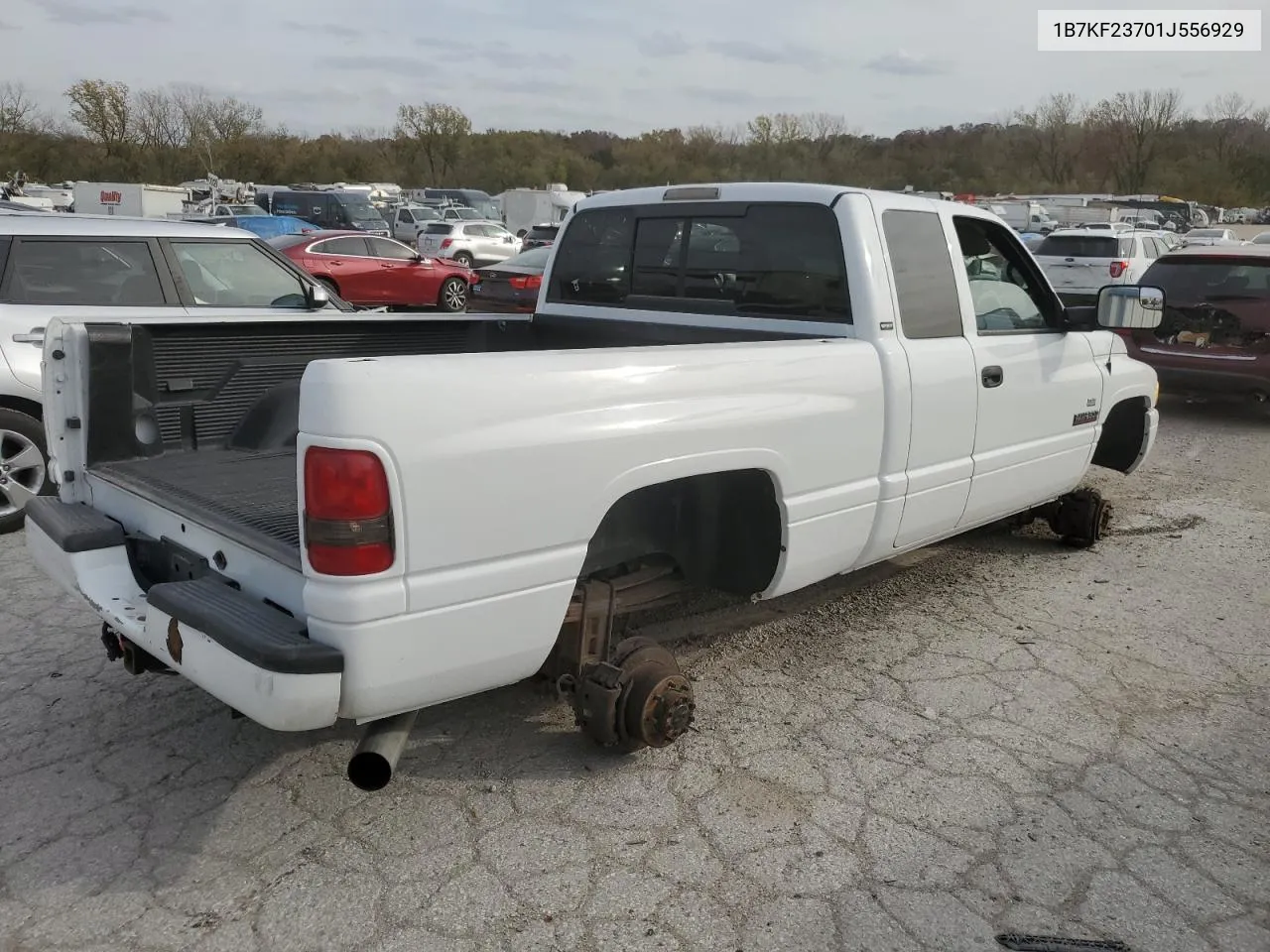 2001 Dodge Ram 2500 VIN: 1B7KF23701J556929 Lot: 77745364