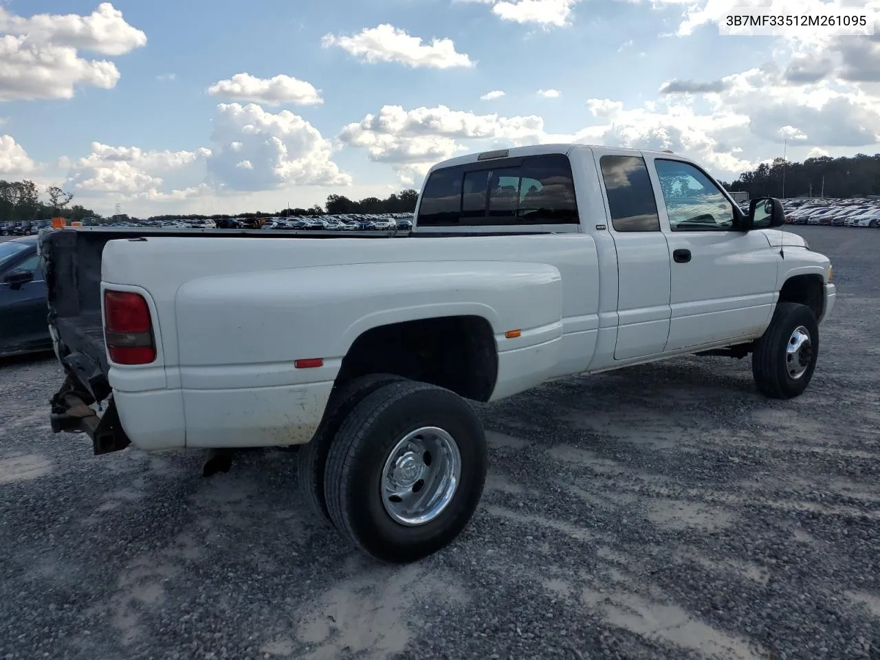 2002 Dodge Ram 3500 VIN: 3B7MF33512M261095 Lot: 74703624