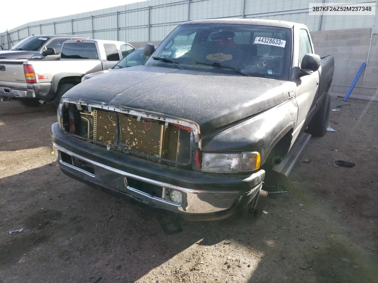 3B7KF26Z52M237348 2002 Dodge Ram 2500