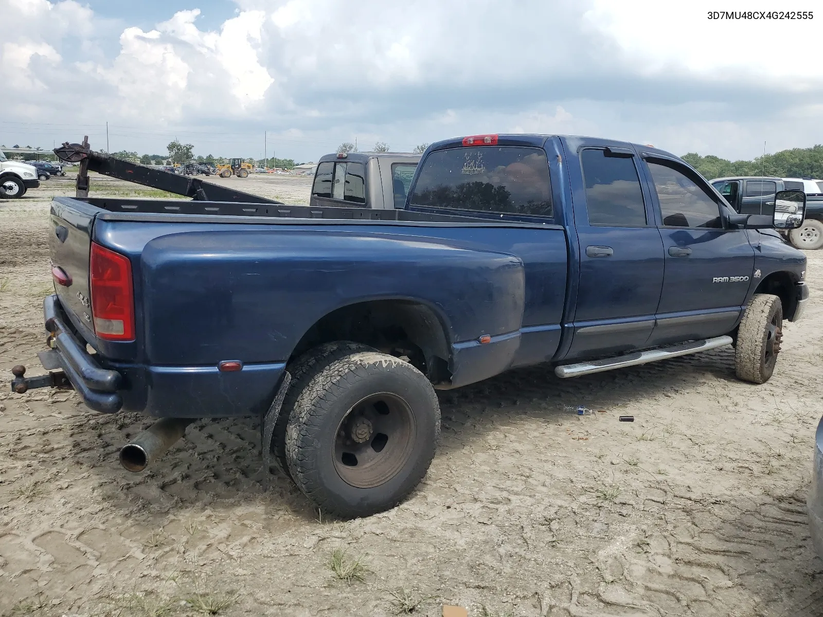 2004 Dodge Ram 3500 St VIN: 3D7MU48CX4G242555 Lot: 63282354