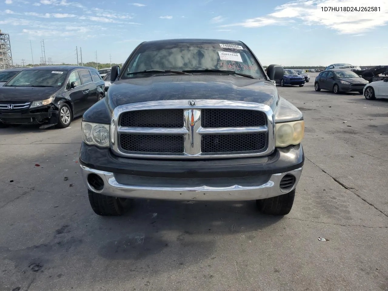 2004 Dodge Ram 1500 St VIN: 1D7HU18D24J262581 Lot: 74080264