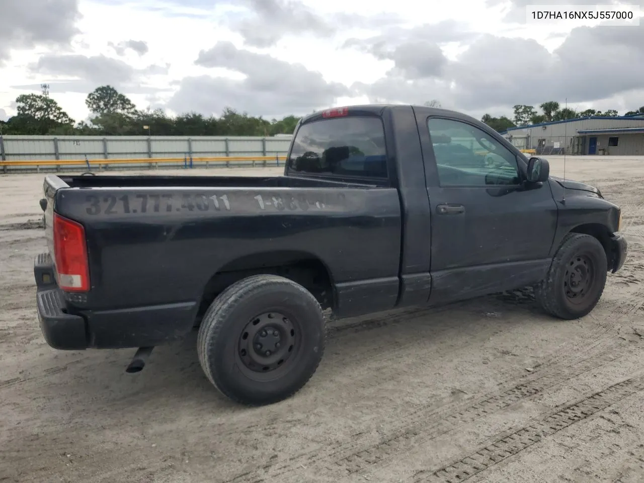 2005 Dodge Ram 1500 St VIN: 1D7HA16NX5J557000 Lot: 70902374