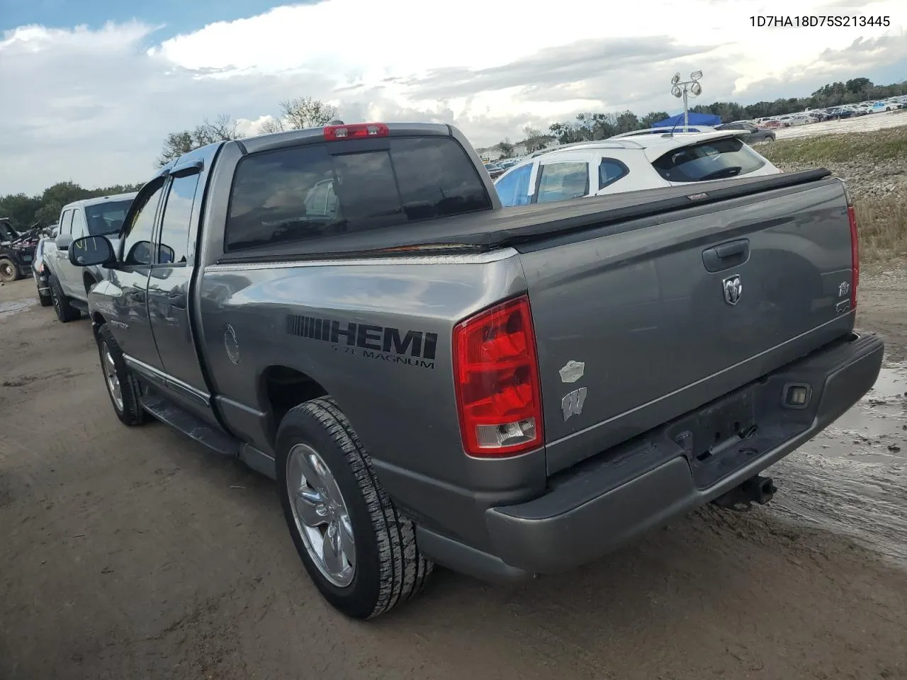 1D7HA18D75S213445 2005 Dodge Ram 1500 St