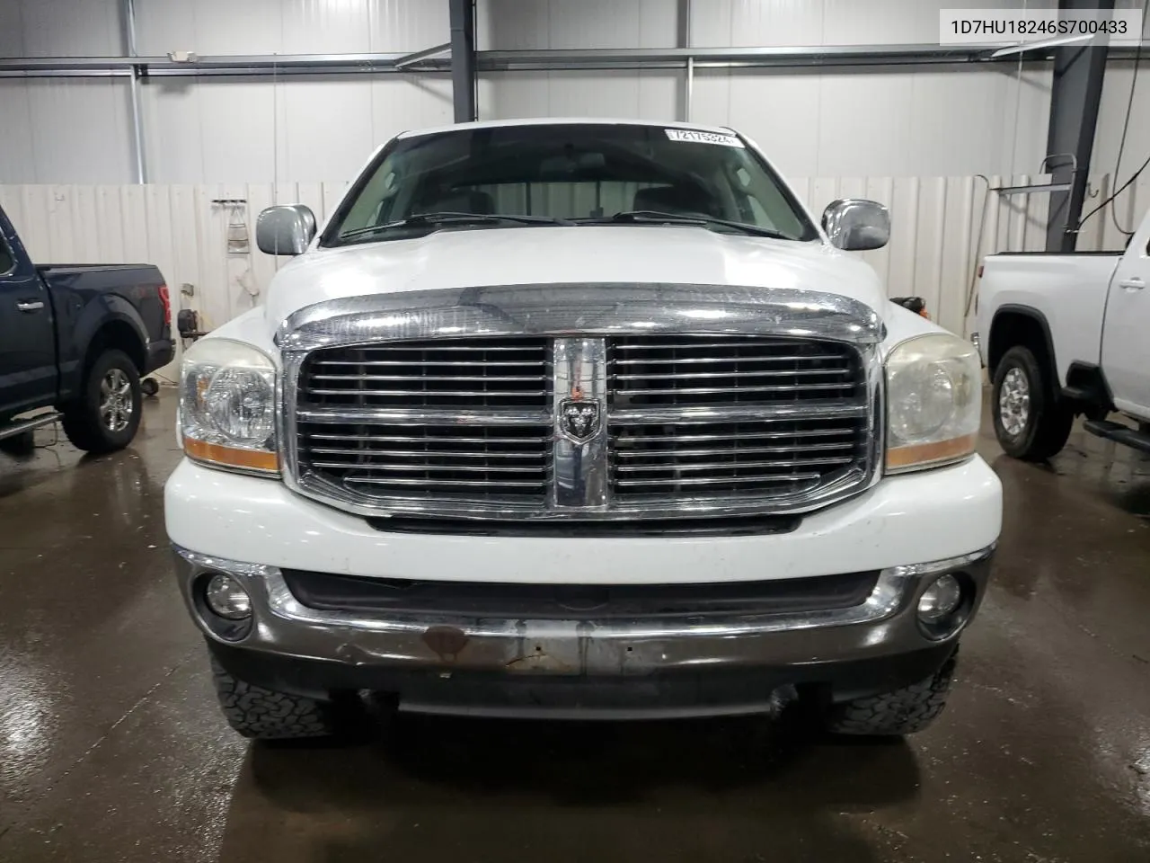 2006 Dodge Ram 1500 St VIN: 1D7HU18246S700433 Lot: 72175324