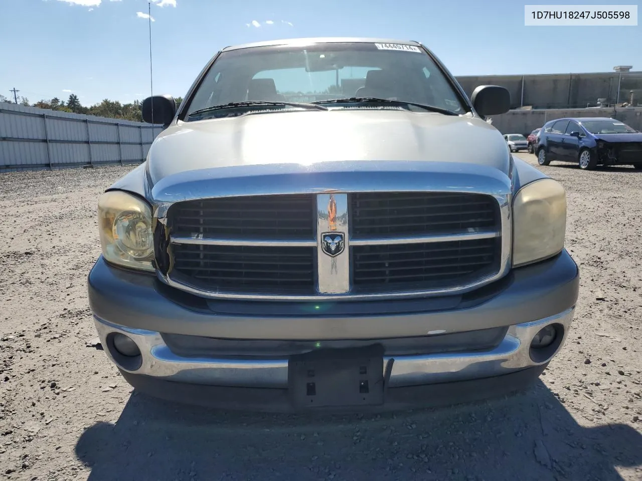 2007 Dodge Ram 1500 St VIN: 1D7HU18247J505598 Lot: 74445714